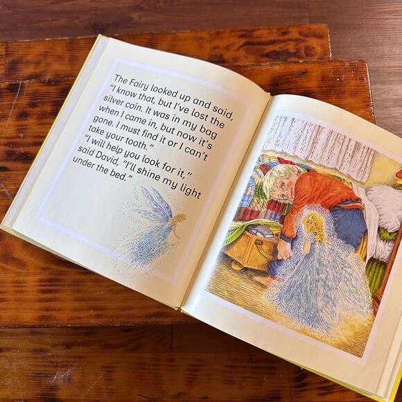 Vintage 1992 First Story Book The Tooth Fairy Hardcover Book - Picture 4 of 8